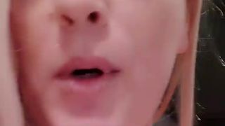 Littlemissxox webcam show 2020-02-03_14-53-23_982