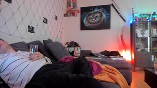 Sabivschris webcam show 2020-02-05_12-25-08_393