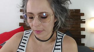 Pinkb0bbies webcam show 2020-02-04_15-50-55_695