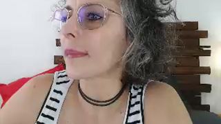 Pinkb0bbies webcam show 2020-02-04_15-50-55_695