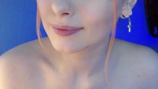 emmbielle covering tits