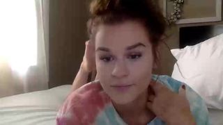 yourbasicbrunette-2019-07-29