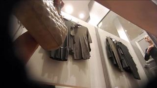 fitting room vid53