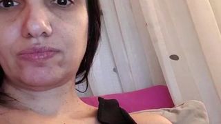 Gija webcam show 2020-02-09_20-58-07_434