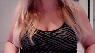 Littlemissxox webcam show 2020-02-03_17-26-47_714