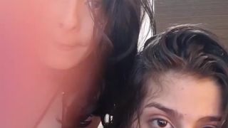 Roxannepiggy webcam show 2020-01-26_09-55-22_062