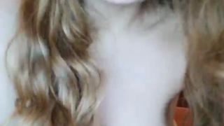 Giulia69hot webcam show 2020-02-07_17-59-16_015