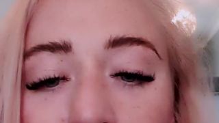 Littlemissxox webcam show 2020-02-11_14-53-11_646