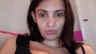 Gija webcam show 2020-02-09_19-46-37_814