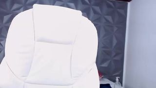 B3llaspring webcam show 2020-01-27_08-47-57_315