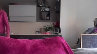 Lauriehot webcam show 2020-02-24_17-35-07_320