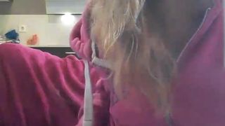 Lauriehot webcam show 2020-02-20_16-45-10_915