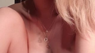 Monikag webcam show 2020-02-14_22-39-11_093