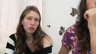 Algodondeazucar webcam show 2020-02-20_23-38-36_259