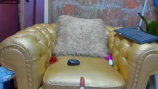 Danielatwk webcam show 2020-02-23_21-01-25_170