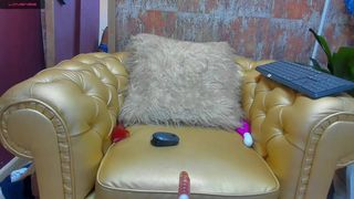 Danielatwk webcam show 2020-02-23_21-01-25_170