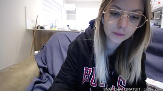 Cassy_cum webcam show 2020-02-28_02-01-19_784