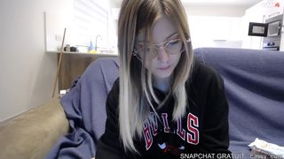 Cassy_cum webcam show 2020-02-28_02-01-19_784