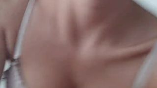 Luni07 webcam show 2020-02-28_18-33-14_802