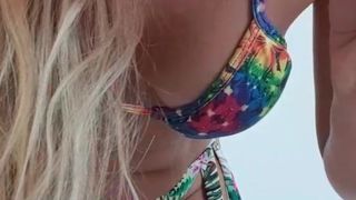 Coelinhahot1 webcam show 2020-02-25_14-47-34_879