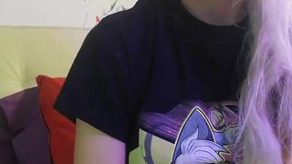 Tokyoparis webcam show 2020-02-26_21-47-56_569