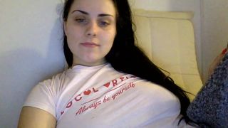 Giuly21 webcam show 2020-02-27_19-23-59_525