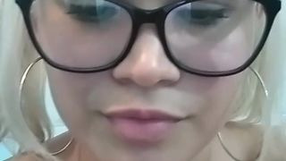 Partyrockcam webcam show 2020-02-25_08-25-14_941