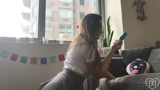 DaniDaniels-scientist-fantasy-solo-super-horny-squirt