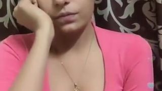 Nikita Soni Cleavage