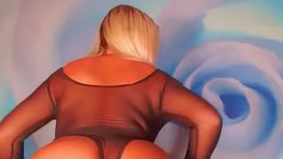 Brazillian dancing tits flash