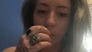 Vampora19777 webcam show 2020-02-29_12-17-20_795