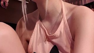 Monikag webcam show 2020-03-02_23-08-39_448