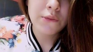 Zoeadams_ webcam show 2020-03-01_04-10-16_123