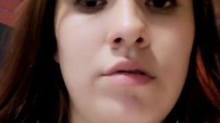 Zoeadams_ webcam show 2020-03-01_05-17-31_898