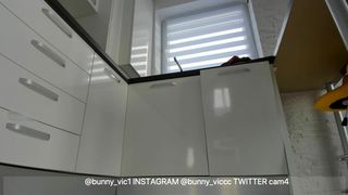 Bunny_vic webcam show 2020-03-05_13-50-12_321