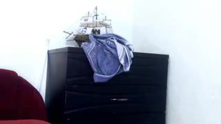 redfoxx rubbin and and fucking her pussy with a great ass finger job in private premium video 2016-09-11