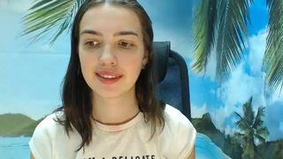 danadivaris playing with her belly, jumping, smacking her ass in private premium video 2016-09-11