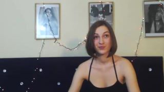 leyllasweet rubbing her pussy in private premium video 2016-09-11