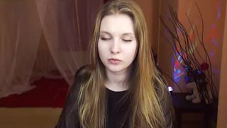 chloeneoo fingering and grabbing tits in private premium video 2016-09-11