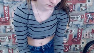 dannikelsoo playing all alone in her bed in private premium video 2016-09-11