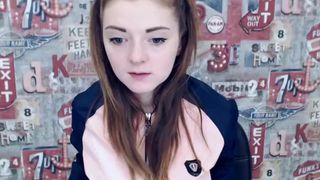 dannikelsoo playing all alone in her bed in private premium video 2016-09-11