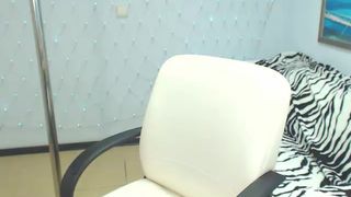 gingerlea and her big dildo loving in private premium video 2016-09-11