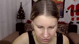 lizadevil watch me ride her toy and squirt all over the place in private premium video 2016-09-11