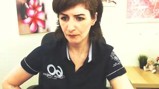 hiliada love having her clit played with in private premium video 2016-09-11