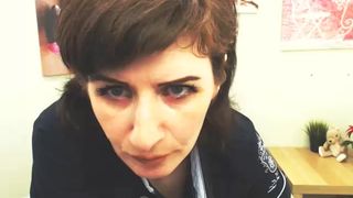 hiliada love having her clit played with in private premium video 2016-09-11