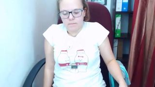 emma_strawberry loves touching herself in private premium video 2016-09-11