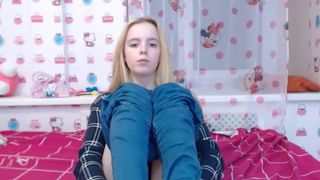 xenawilkins pleasing herself in every way in private premium video 2016-09-12