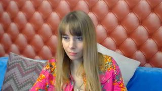 serenagomess playin with her pussy and ass in private premium video 2016-09-11