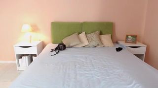 ANNABELLE_ROXY played with this pussy with her black dildo in private premium video 2016-09-10