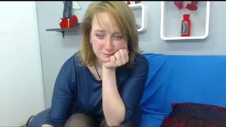 cherrykendymost love rubbing her fat wet pussy for you in private premium video 2016-09-11